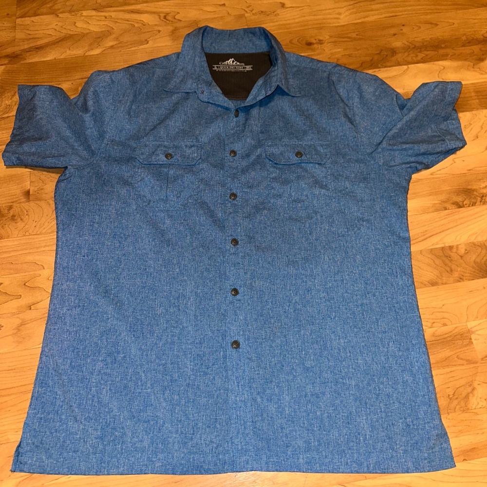 Croft & Barrow Mens Large Blue Quick Dry Button Down Shirt Adventure‎